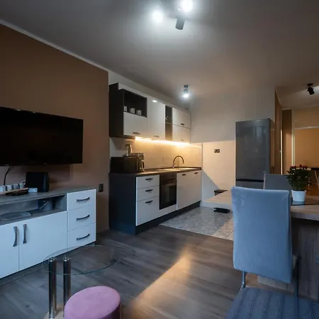 Arancin- Great Location Apartment